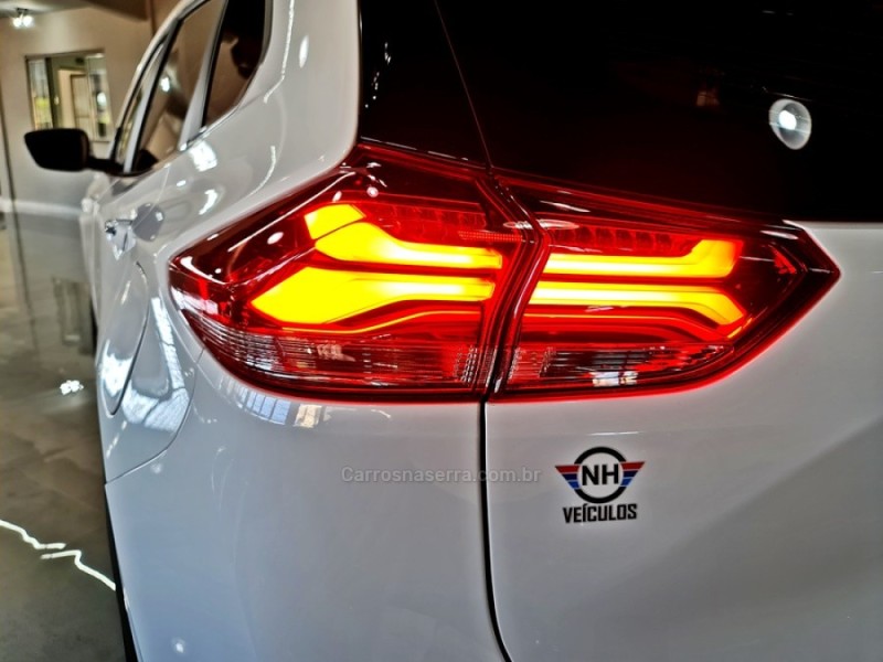 TRACKER 1.2 12V PREMIER TURBO FLEX 4P AUTOMÁTICO - 2022 - NOVO HAMBURGO