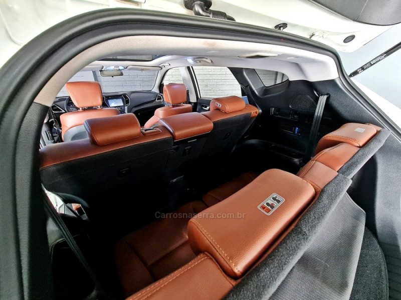 SANTA FÉ 3.3 MPFI 4X4 7 LUGARES V6 270CV GASOLINA 4P AUTOMÁTICO - 2015 - NOVO HAMBURGO