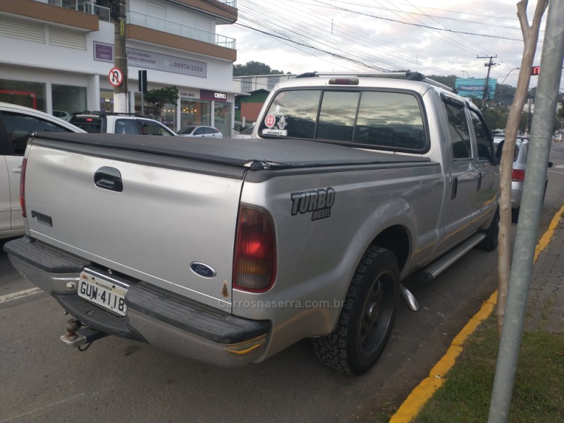 F-250 4.2 XLT 4X2 CD TURBO INTERCOOLER DIESEL 4P MANUAL - 2004 - GARIBALDI