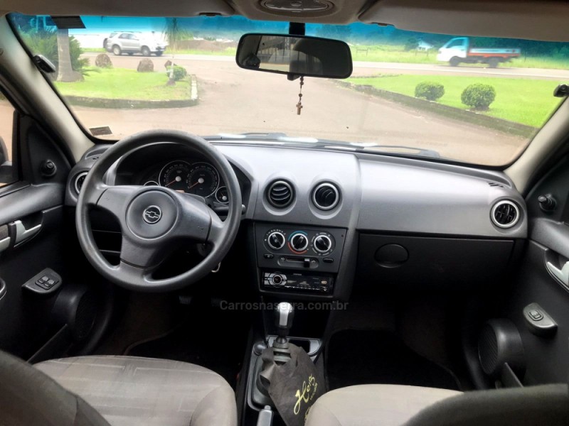 PRISMA 1.4 MPFI MAXX 8V FLEX 4P MANUAL - 2007 - BOM PRINCíPIO