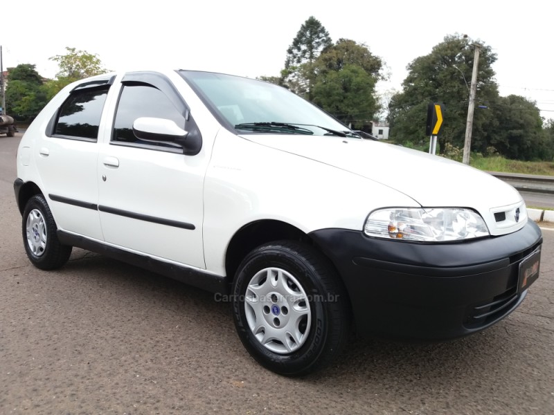 PALIO 1.0 MPI FIRE CELEBRATION 8V FLEX 4P MANUAL