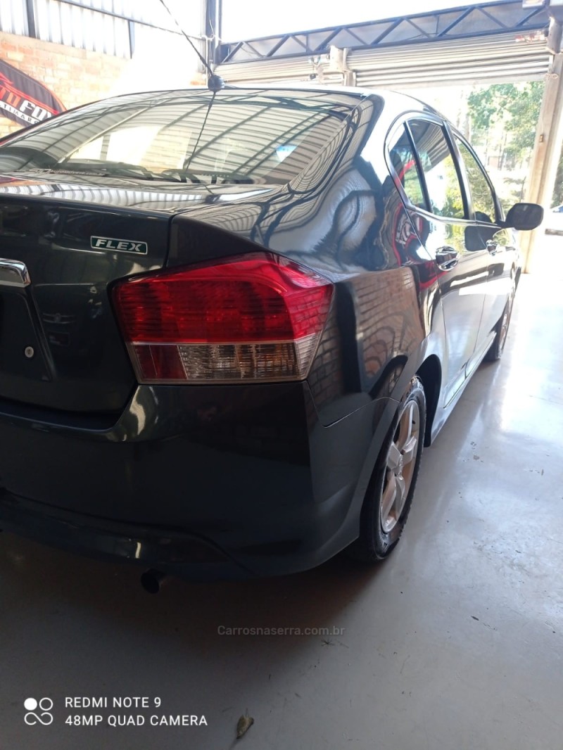 CITY 1.5 LX 16V FLEX 4P MANUAL - 2010 - VACARIA