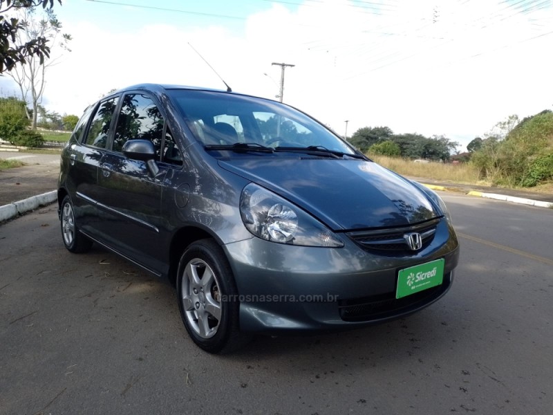 FIT 1.4 LX 8V GASOLINA 4P MANUAL - 2008 - FARROUPILHA