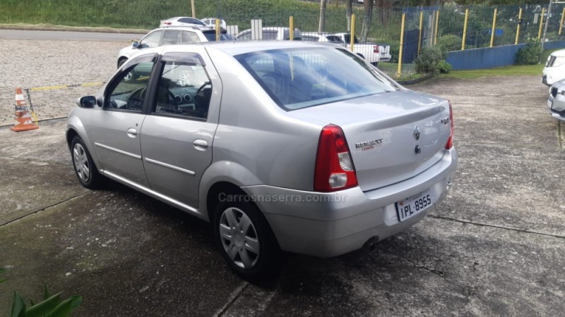 LOGAN 1.6 PRIVILÈGE 16V FLEX 4P MANUAL - 2009 - FARROUPILHA