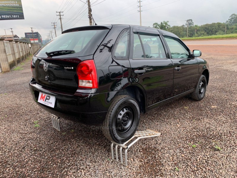 GOL 1.0 MI 8V FLEX 4P MANUAL G.IV - 2014 - BOM PRINCíPIO
