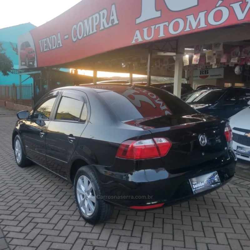 VOYAGE 1.6 MI TREND 8V FLEX 4P MANUAL - 2013 - PAROBé