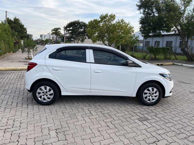 ONIX 1.0 MPFI LOLLAPALOOZA 8V FLEX 4P MANUAL - 2014 - NOVA HARTZ