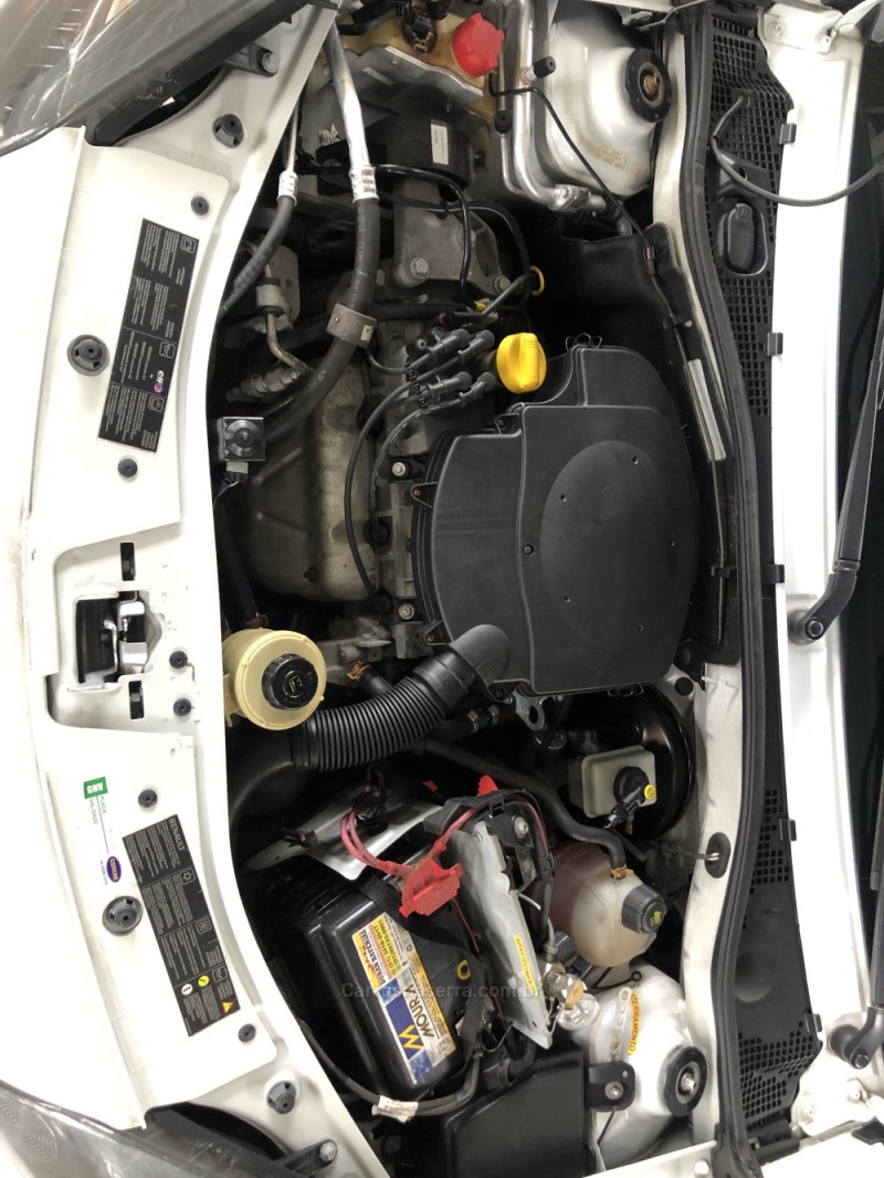 SANDERO 1.6 EXPRESSION 8V FLEX 4P MANUAL - 2013 - CAXIAS DO SUL