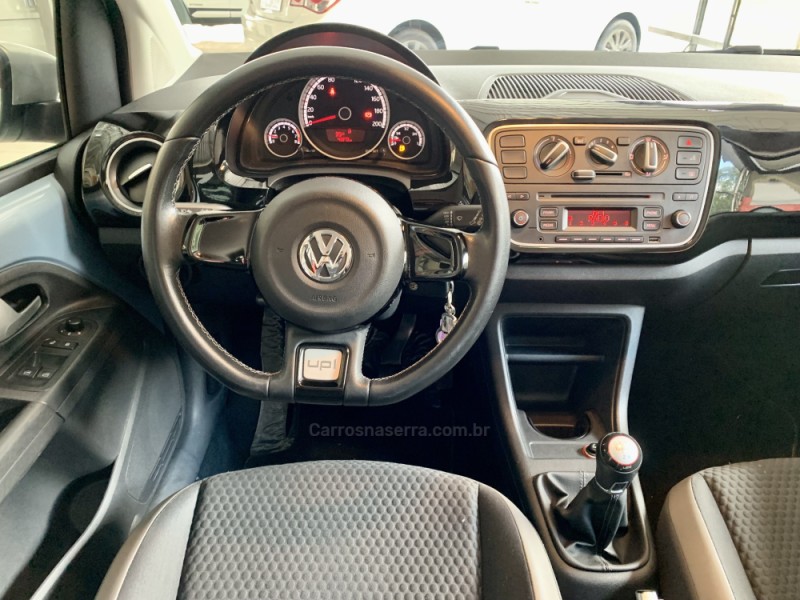 UP 1.0 CROSS T.FLEX 12V 4P MANUAL - 2016 - CAXIAS DO SUL