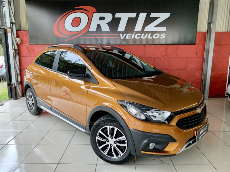 ONIX 1.4 MPFI ACTIV 8V FLEX 4P MANUAL - 2017 - CAXIAS DO SUL