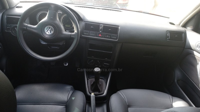GOLF 1.6 MI 8V FLEX 4P MANUAL - 2003 - NOVO HAMBURGO
