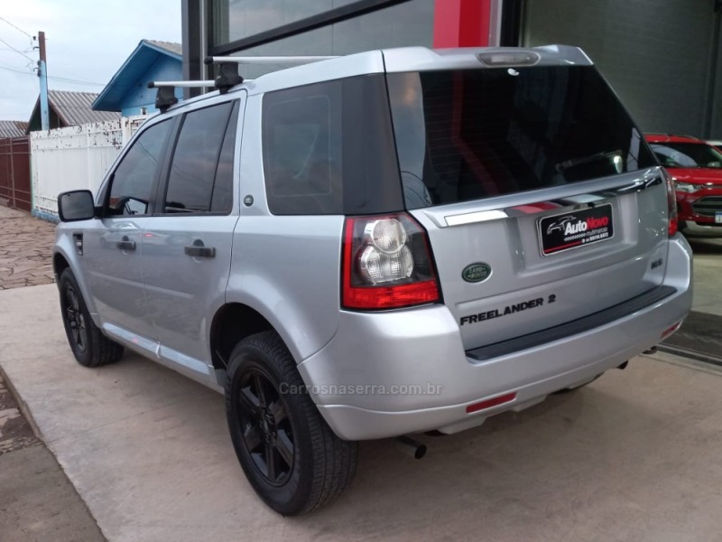 FREELANDER 2 3.2 S 6V 24V GASOLINA 4P AUTOMÁTICO - 2011 - VACARIA