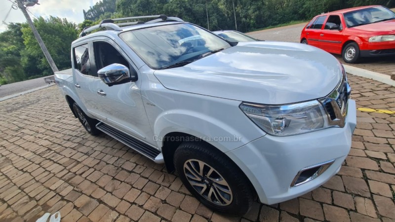 FRONTIER 2.5 LE 4X4 CD TURBO ELETRONIC DIESEL 4P AUTOMÁTICO - 2021 - FARROUPILHA