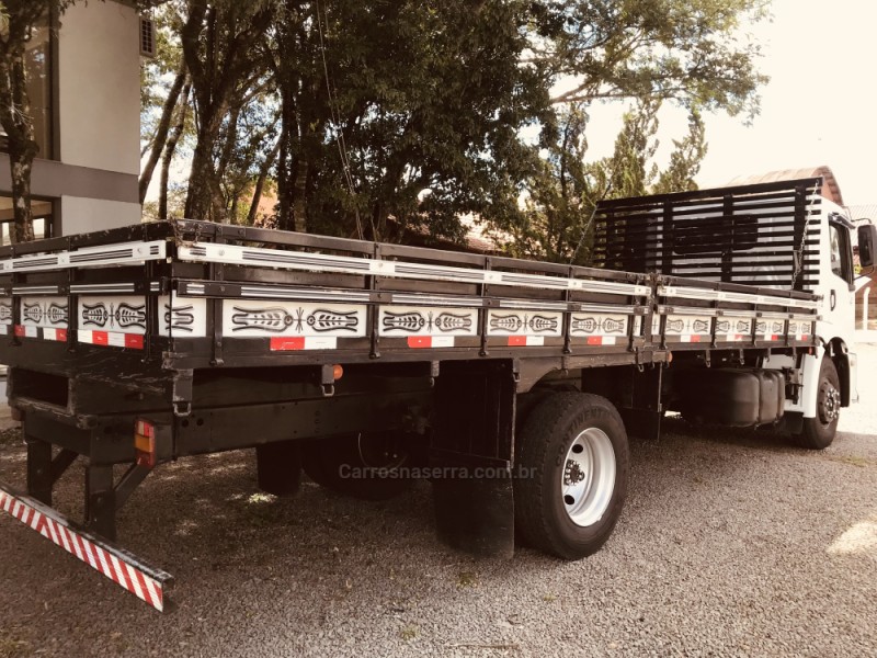 13-180 E CONSTELLATION - 2009 - GARIBALDI