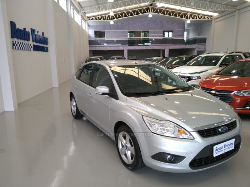 FOCUS 1.6 GLX 8V FLEX 4P MANUAL - 2013 - BENTO GONçALVES