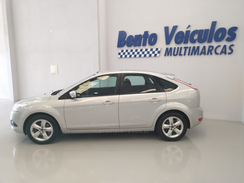 FOCUS 1.6 GLX 8V FLEX 4P MANUAL - 2013 - BENTO GONçALVES