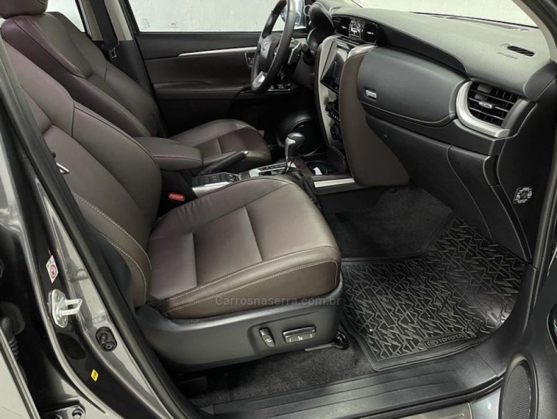 HILUX SW4 2.8 SRX 4X4 16V TURBO INTERCOOLER DIESEL 4P AUTOMÁTICO - 2019 - BENTO GONçALVES