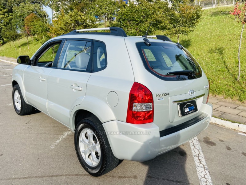 TUCSON 2.0 MPFI GLS 16V 143CV 2WD FLEX 4P AUTOMÁTICO - 2013 - BENTO GONçALVES