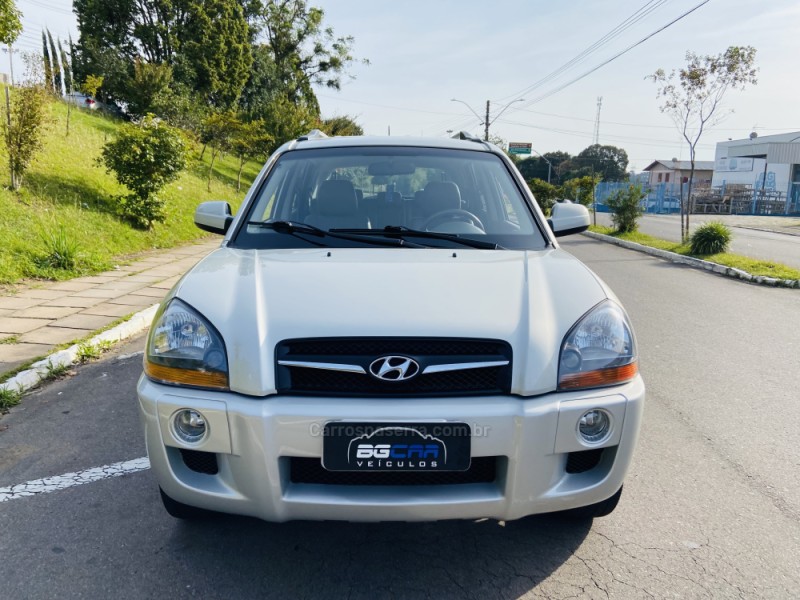 TUCSON 2.0 MPFI GLS 16V 143CV 2WD FLEX 4P AUTOMÁTICO - 2013 - BENTO GONçALVES