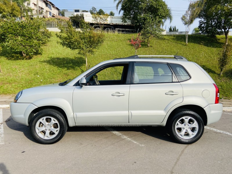 TUCSON 2.0 MPFI GLS 16V 143CV 2WD FLEX 4P AUTOMÁTICO - 2013 - BENTO GONçALVES