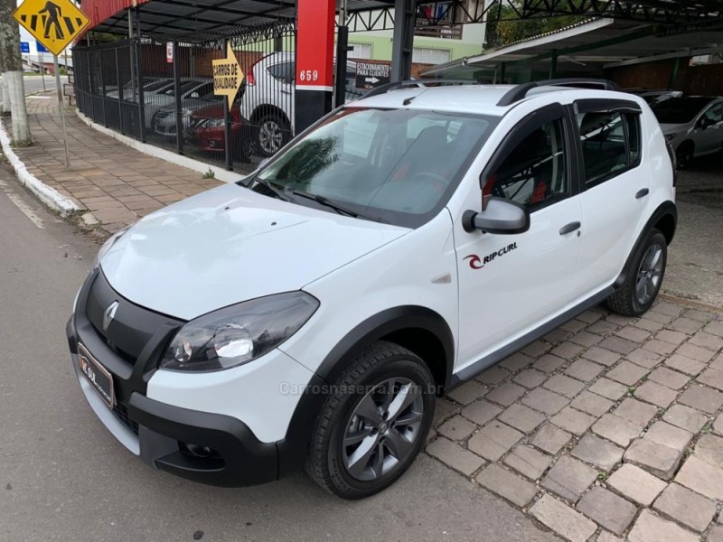 SANDERO 1.6 STEPWAY RIP CURL 8V FLEX 4P MANUAL - 2012 - CAXIAS DO SUL