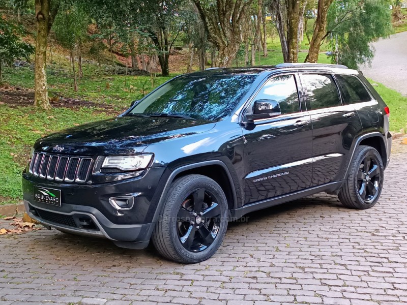 GRAND CHEROKEE 3.0 LIMITED 4X4 V6 24V TURBO DIESEL 4P AUTOMÁTICO - 2015 - CAXIAS DO SUL