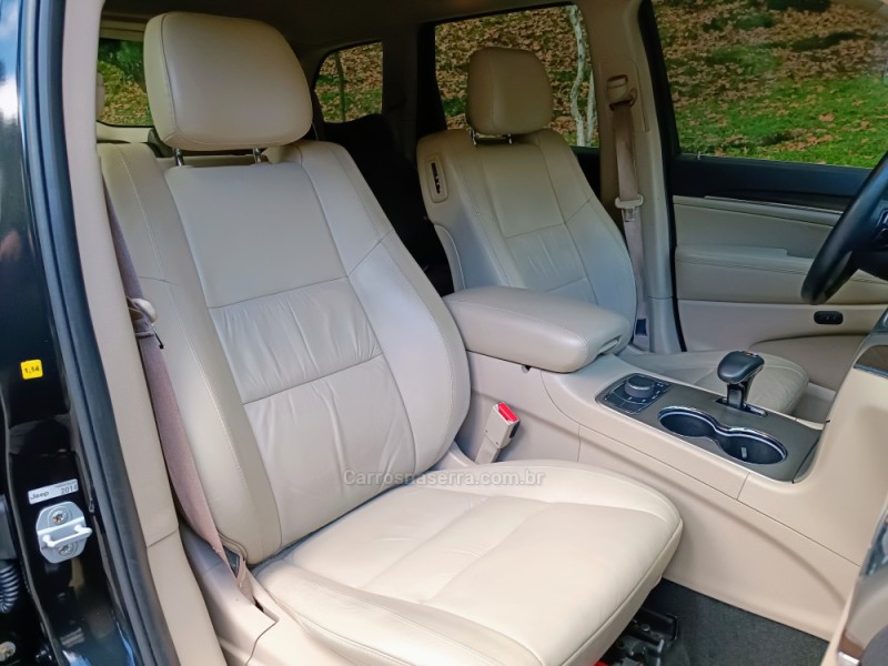 GRAND CHEROKEE 3.0 LIMITED 4X4 V6 24V TURBO DIESEL 4P AUTOMÁTICO - 2015 - CAXIAS DO SUL