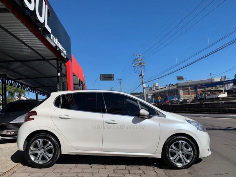 208 1.6 GRIFFE 16V FLEX 4P MANUAL - 2014 - CAXIAS DO SUL