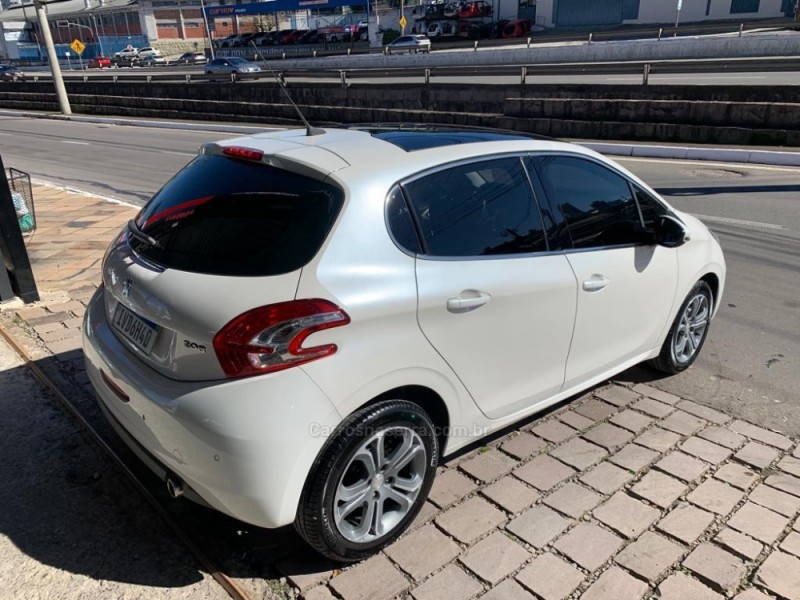 208 1.6 GRIFFE 16V FLEX 4P MANUAL - 2014 - CAXIAS DO SUL