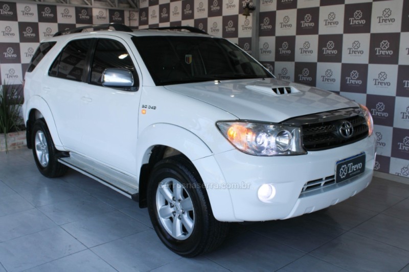 hilux sw4 3.0 srv 4x4 7 lugares 16v turbo intercooler diesel 4p automatico 2011 taquara