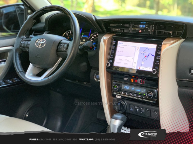 HILUX SW4 2.8 SRX 4X4 DIAMOND 16V TURBO DIESEL 4P 7 LUGARES AUTOMÁTICO - 2020 - CARLOS BARBOSA