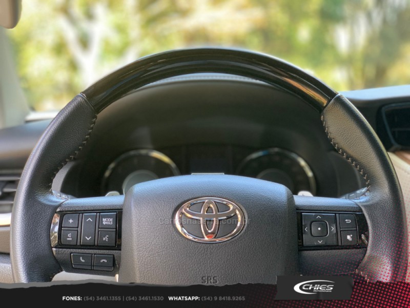 HILUX SW4 2.8 SRX 4X4 DIAMOND 16V TURBO DIESEL 4P 7 LUGARES AUTOMÁTICO - 2020 - CARLOS BARBOSA