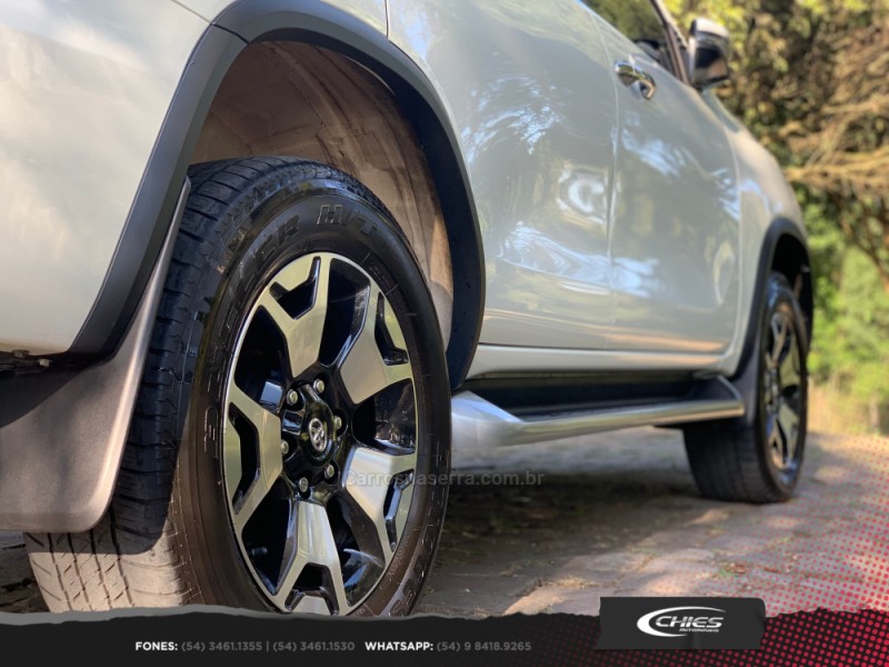 HILUX SW4 2.8 SRX 4X4 DIAMOND 16V TURBO DIESEL 4P 7 LUGARES AUTOMÁTICO - 2020 - CARLOS BARBOSA