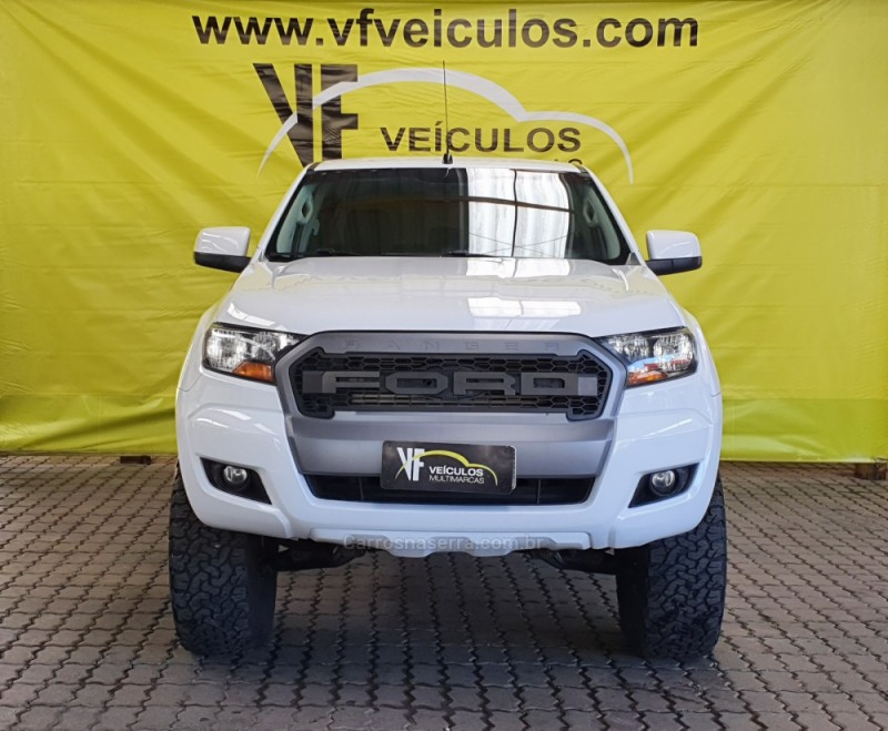 RANGER 2.2 XLS 4X4 CD 16V DIESEL 4P MANUAL - 2017 - CAXIAS DO SUL