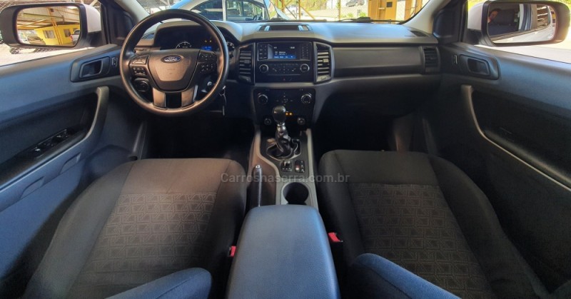 RANGER 2.2 XLS 4X4 CD 16V DIESEL 4P MANUAL - 2017 - CAXIAS DO SUL
