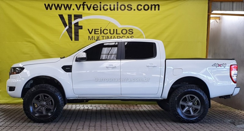 RANGER 2.2 XLS 4X4 CD 16V DIESEL 4P MANUAL - 2017 - CAXIAS DO SUL