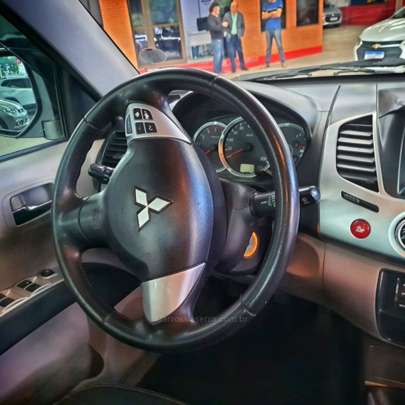 L200 TRITON 3.2 HPE 4X4 CD 16V TURBO INTERCOOLER DIESEL 4P MANUAL - 2015 - CAXIAS DO SUL