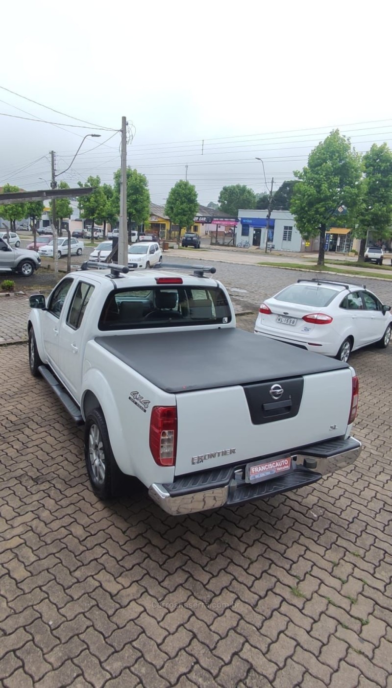 FRONTIER 2.5 SL 4X4 CD TURBO ELETRONIC DIESEL 4P AUTOMÁTICO - 2016 - SãO FRANCISCO DE PAULA