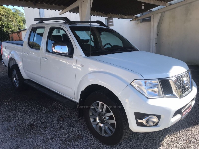 FRONTIER 2.5 SL 4X4 CD TURBO ELETRONIC DIESEL 4P AUTOMÁTICO
