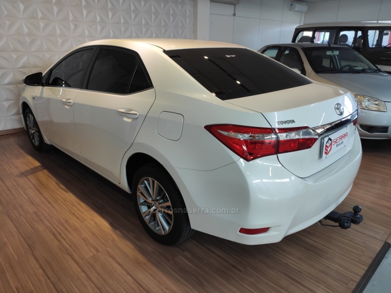 COROLLA 2.0 ALTIS PREMIUM 16V FLEX 4P AUTOMÁTICO - 2015 - CAXIAS DO SUL