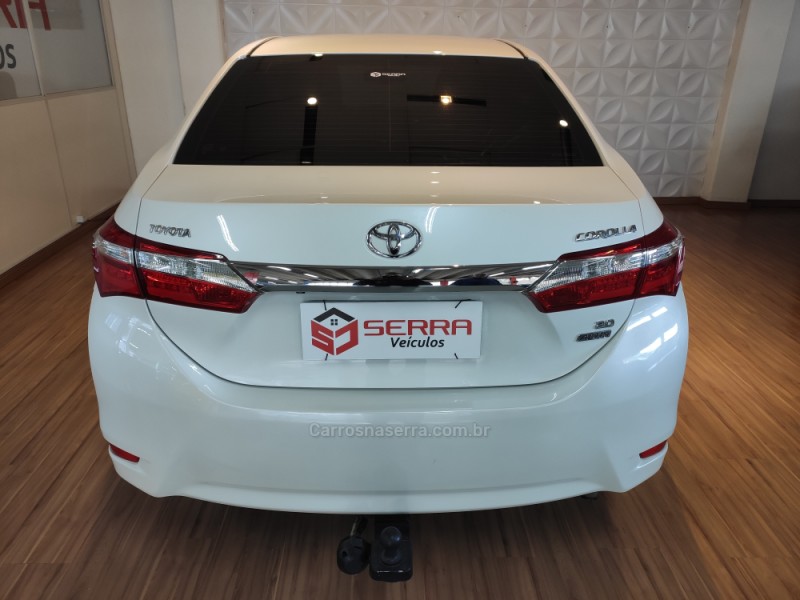 COROLLA 2.0 ALTIS PREMIUM 16V FLEX 4P AUTOMÁTICO - 2015 - CAXIAS DO SUL