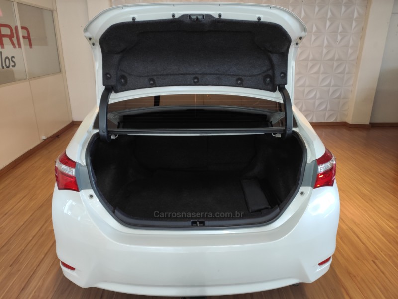 COROLLA 2.0 ALTIS PREMIUM 16V FLEX 4P AUTOMÁTICO - 2015 - CAXIAS DO SUL