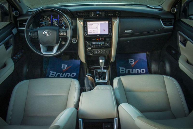 HILUX SW4 2.8 SRX 4X4 DIAMOND 16V TURBO DIESEL 4P 7 LUGARES AUTOMÁTICO - 2020 - PALMEIRA DAS MISSõES
