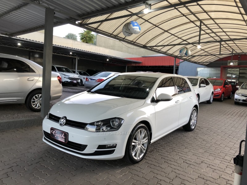 GOLF 1.0 TSI COMFORTLINE 12V TOTAL FLEX 4P MANUAL