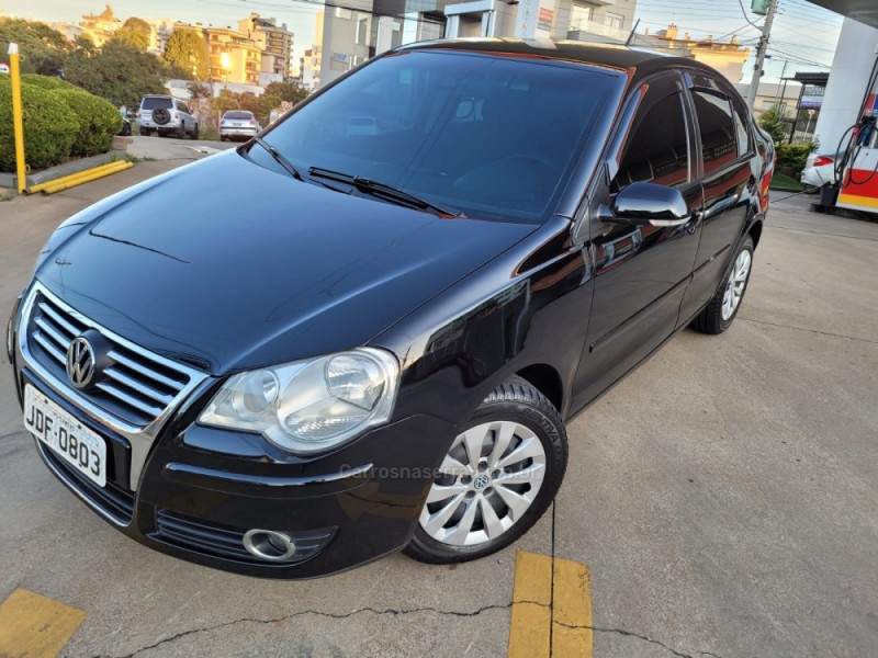 POLO SEDAN 1.6 MI 8V FLEX 4P MANUAL