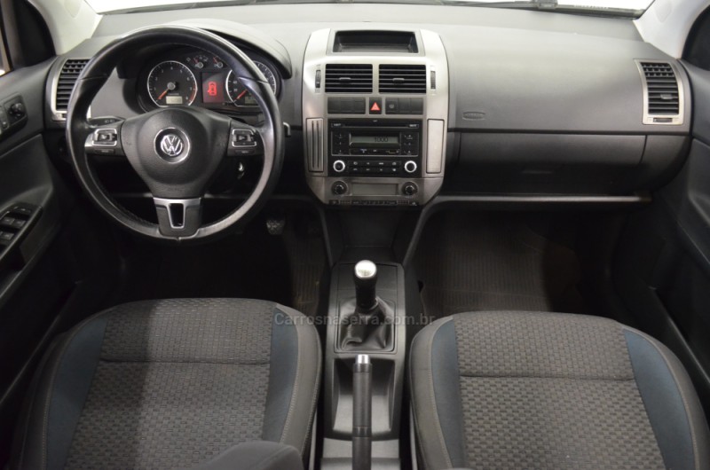 POLO SEDAN 1.6 MI COMFORTLINE 8V FLEX 4P MANUAL - 2014 - CASCA