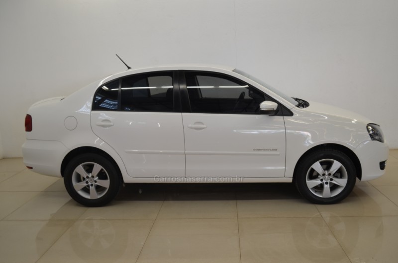 POLO SEDAN 1.6 MI COMFORTLINE 8V FLEX 4P MANUAL - 2014 - CASCA