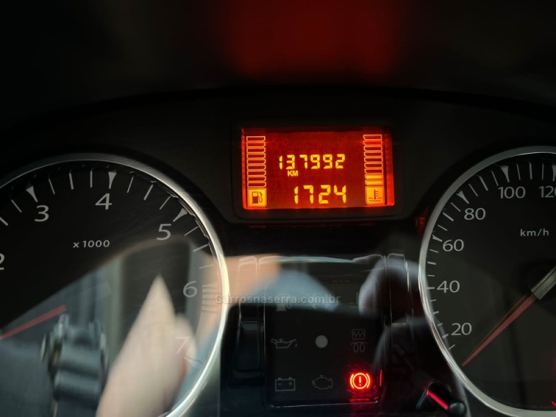 DUSTER 1.6 DYNAMIQUE 4X2 16V FLEX 4P MANUAL - 2014 - CANELA