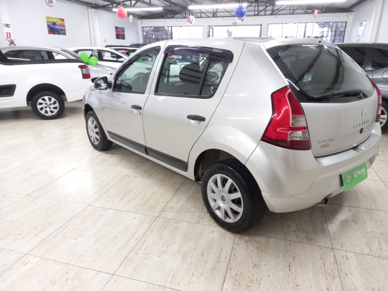 SANDERO 1.0 EXPRESSION 16V FLEX 4P MANUAL - 2013 - CAXIAS DO SUL