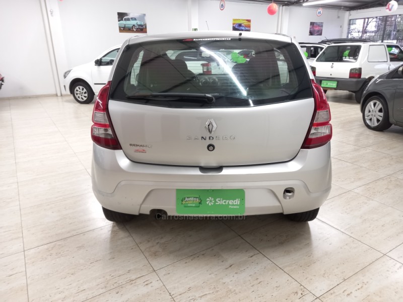 SANDERO 1.0 EXPRESSION 16V FLEX 4P MANUAL - 2013 - CAXIAS DO SUL